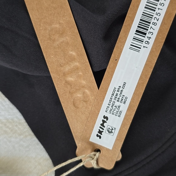 SKIMS Fits Everybody Unlined Demi Bra Size:36DD (36E) Onyx - Picture 3 of 5